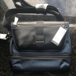 tumi travis crossbody